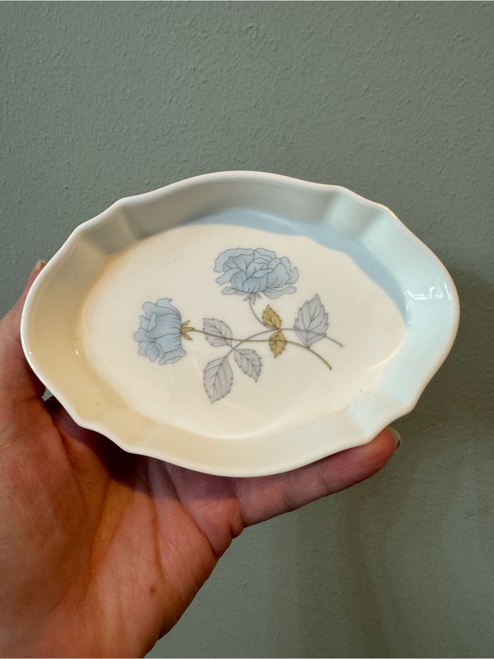 Wedgwood Porcelain Floral Ice Rose Accent Trinket Dish